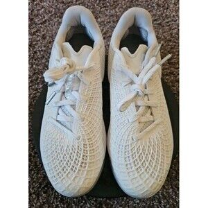 Under Armour Glyde 2 MT TPU Women's  Softball Cleats White Sz. 7 3026603-100